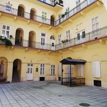 Apartament Dorotea - Cosy In The Heart Of Budapeszt